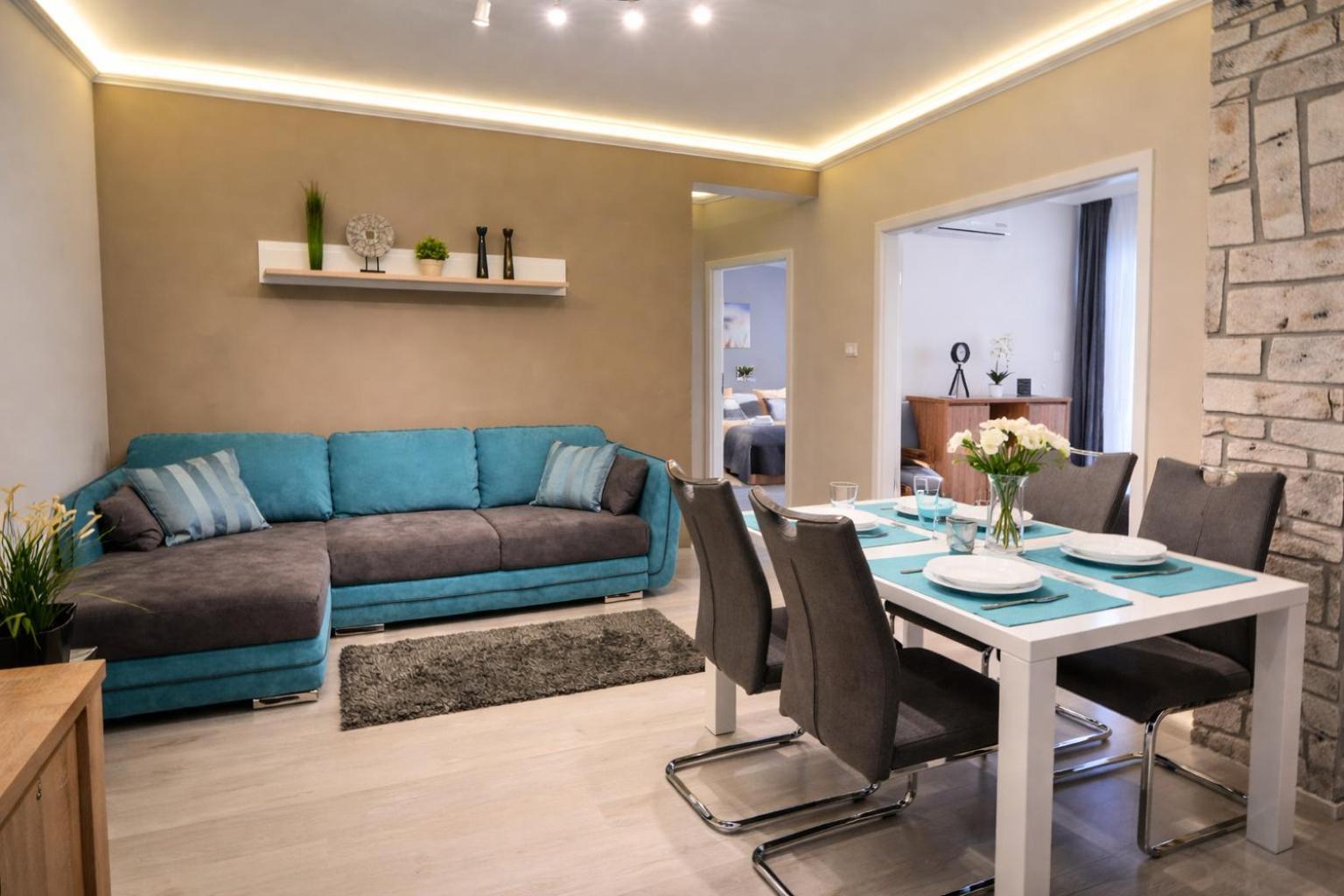 Asboth Taylor Apartment — Photos 2